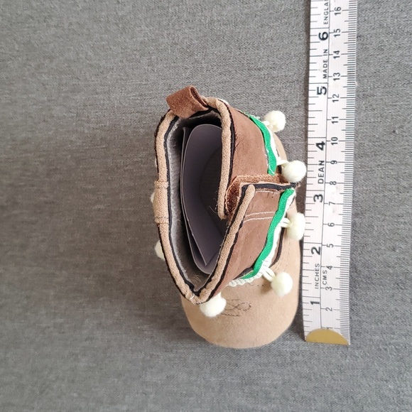 *SOLD* Western Baby Soft Sole Cowboy Boots - Picture 6 of 6